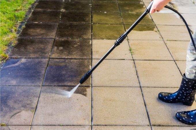 How to Clean a Very Dirty Concrete Floor